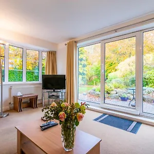 Apartment The Garden, Bramhall